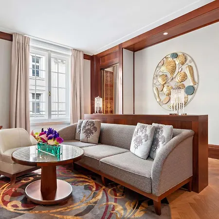 Park Hyatt Hotel 5*