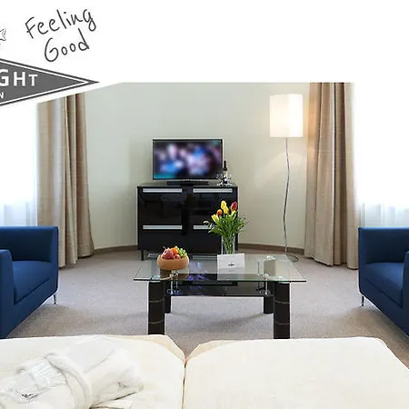 Starlight Salzgries Aparthotel