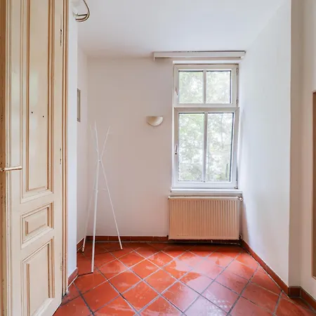 Apartment Stylisch In Vienna's 18th District Vienna