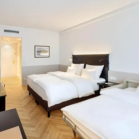 Austria Trend Parkhotel Schoenbrunn מלון