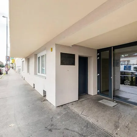 Apartment Eddie's Premium & Sweet - Contactless Self-check-in