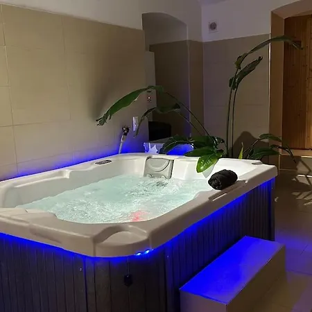 Apartment African Paradise With Jacuzzi & Sauna *