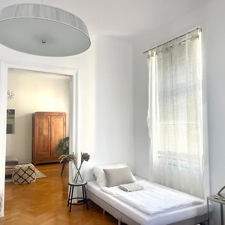 Apartment Charmante Innenstadtwohnung Vienna
