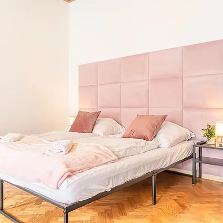 Apartment Spacious 3br Comfortable And *