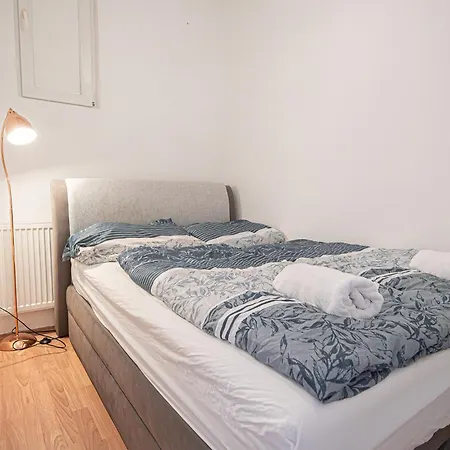 Breathtaking 2br Modern Design/near Schoennbrunn