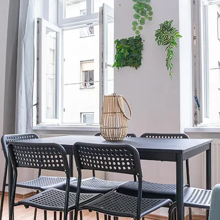 Apartment Breathtaking 2br Modern Design/near Schoennbrunn