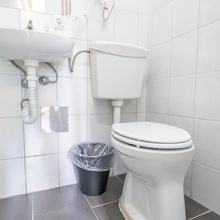 Apartment Inviting Economy 1br Apt. With The Location Wien