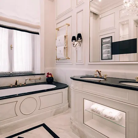 Hotel Sacher 5*