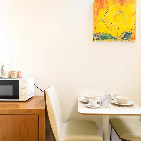 Default 1050 Guest house *