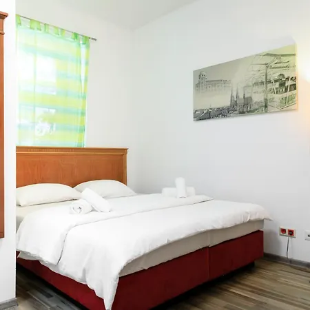 Default 1050 Guest house