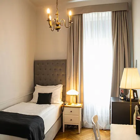Boutique Nossek Hotel 3*