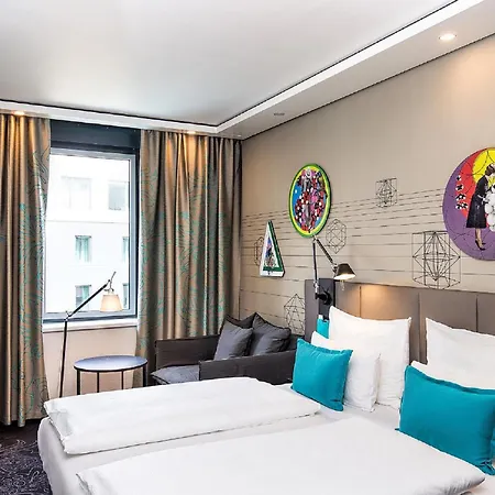 Hotel One Westbahnhof Vienna