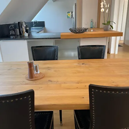 Apartment Rooftop Terrace- Panoramablick Ueber