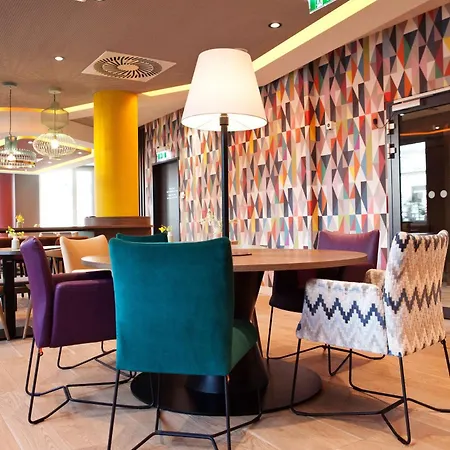 Hampton By Hilton Messe Hotel