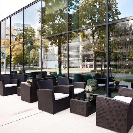 Hampton By Hilton Messe Hotel