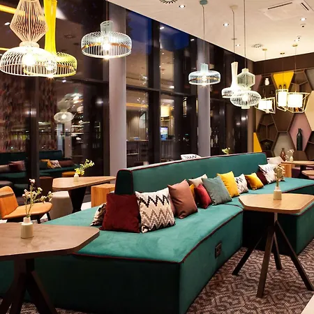 Hotel Hampton By Hilton Messe