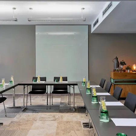 Courtyard By Marriott Prater/messe Hotel