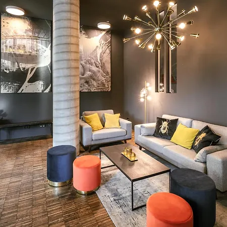 Aparthotel Adina Serviced
