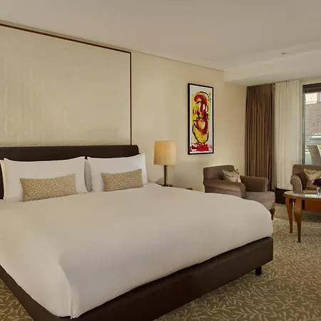 Hotel The Ritz-carlton, 5*
