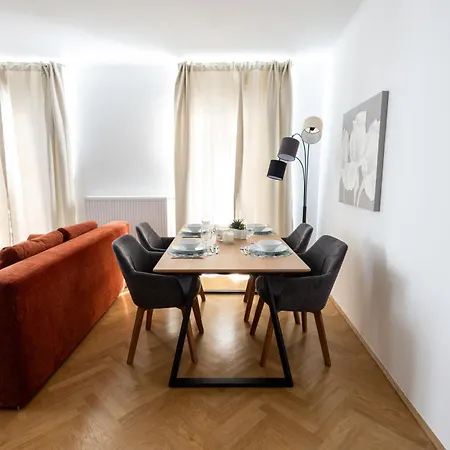 Central-new ; Marvelous Views Vienna