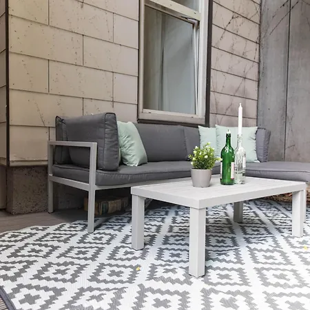Spacious Apartment, 3 Min To U1 Reumannplatz *