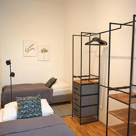 Trendy 3 Zentral Gelegen Apartment