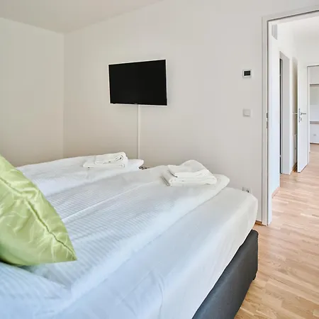 Next To Schoenbrunnpalace Close To Public Transport - Myschoenbrunn Viena