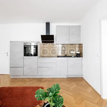 Apartment Central-new ; Marvelous Views