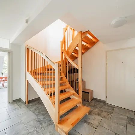 Next To Schoenbrunn - Free Parking !!! Apartment