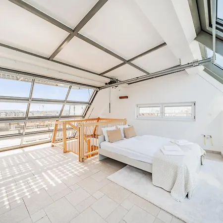Apartmán Next To Schoenbrunn - Free Parking !!!