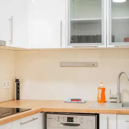 Apartmán Next To Schoenbrunn - Free Parking !!!