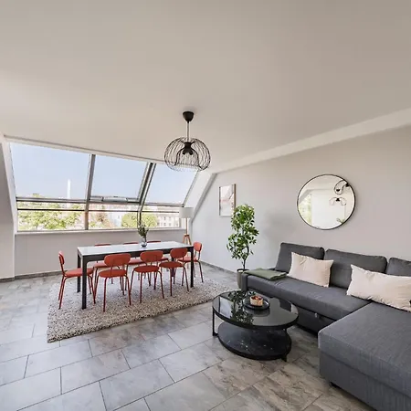 Apartmán Next To Schoenbrunn - Free Parking !!!