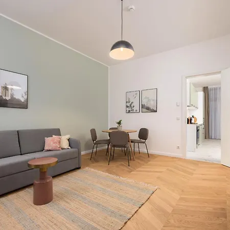 Limehome Karajangasse Διαμέρισμα