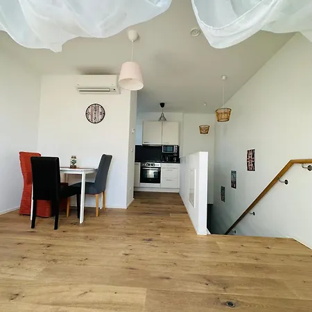 Double Floor Apartment *