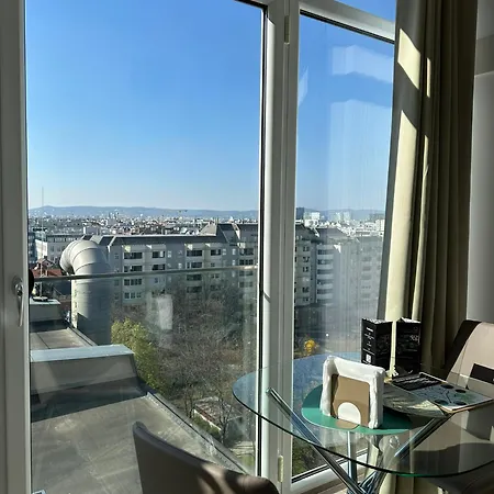 Panorama Apartment