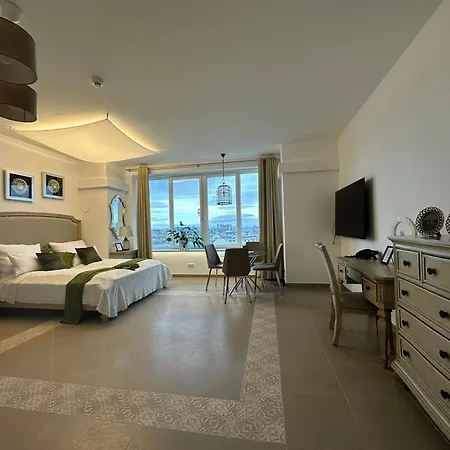 Apartment Panorama *