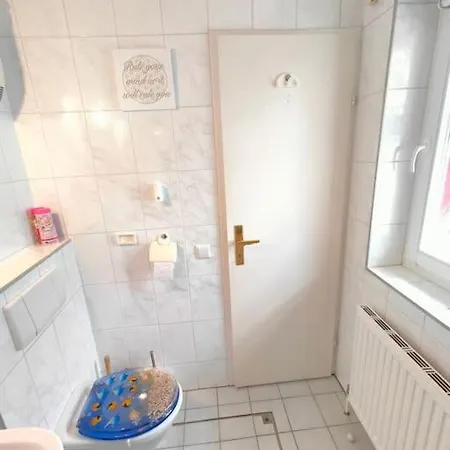 Romantic With Big Terrace And Garden View Apartment Wien