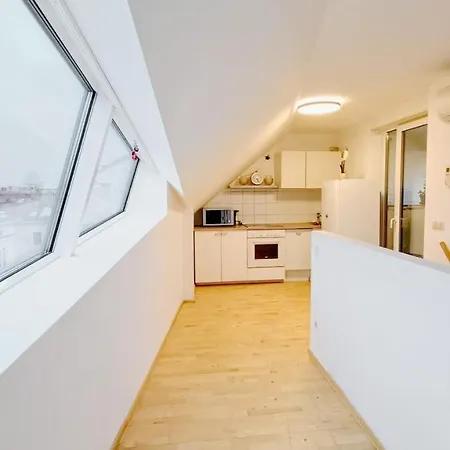Apartment Fmily In Praterstern Area Dw18