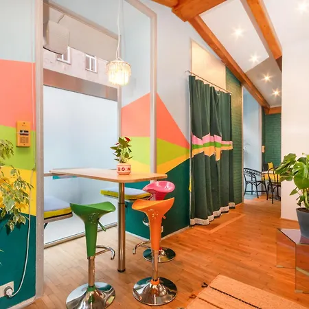 Citycenter - Netflix - Ac - Happystay