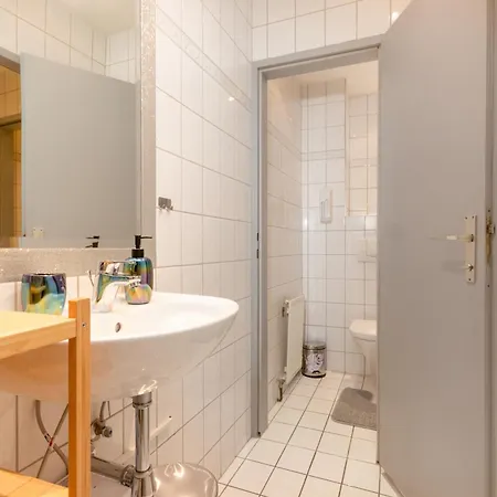 Citycenter - Netflix - Ac - Happystay Apartment