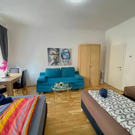 Deluxe Studio In Josefstaedter Strasse Area Apartment