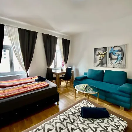 Deluxe Studio In Josefstaedter Strasse Area *