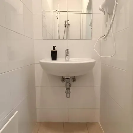 Deluxe Studio In Josefstaedter Strasse Area * Wien