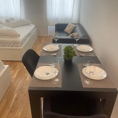 Apartment New With Balcony 11
