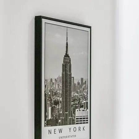 Modern Near Center 1br Apartmán