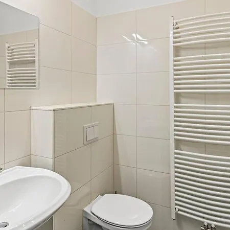Modern Near Center 1br Apartmán *