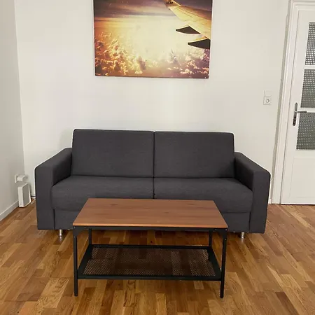 Apartment Authentic Near The Centre Vienna