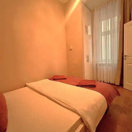 Apartment Aurellia Serviced Apartments *