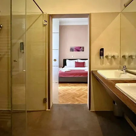 Aurellia Serviced Apartments