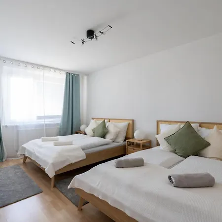 Two Bedrooms - 85 Squaremeters - 4 Min To U6 Dresdner Str * Vienna